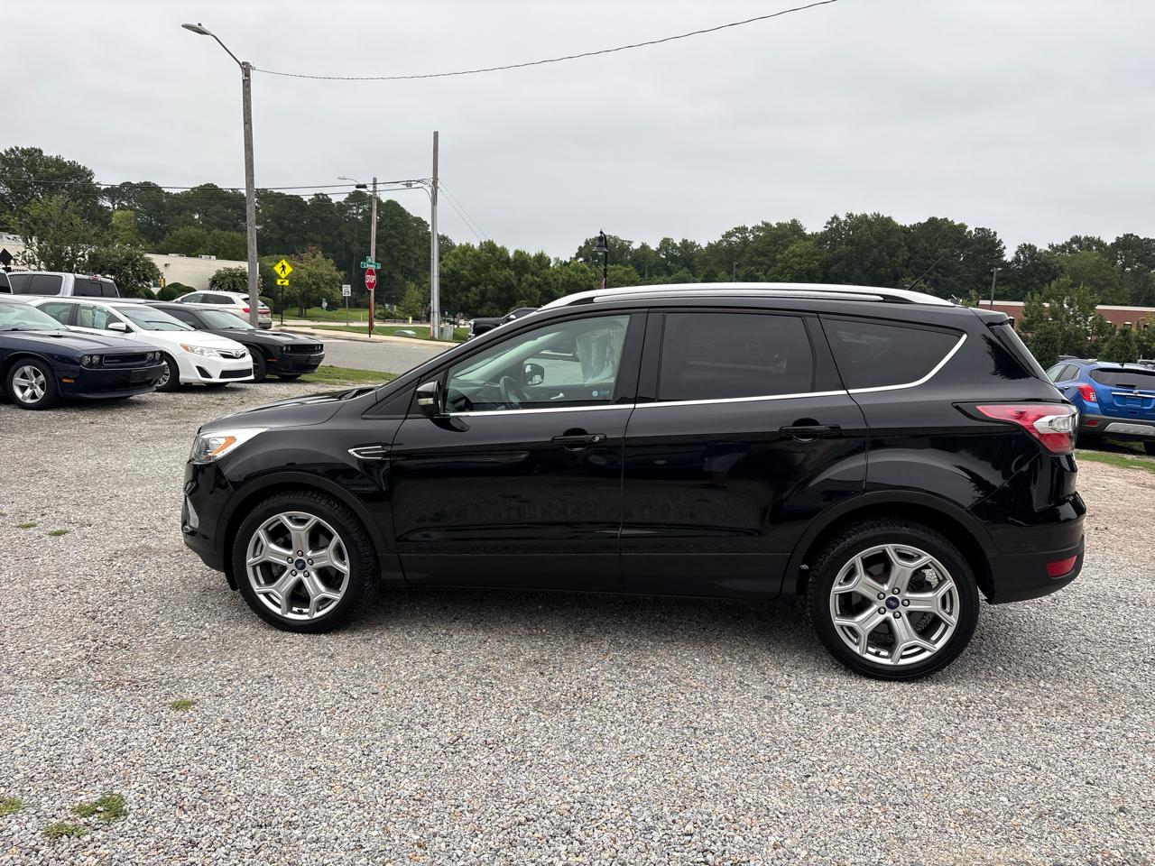 Ford Escape Titanium FWD 2017