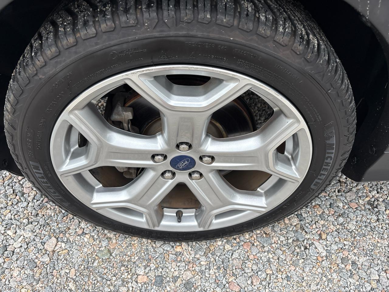 Ford Escape Titanium FWD 2017