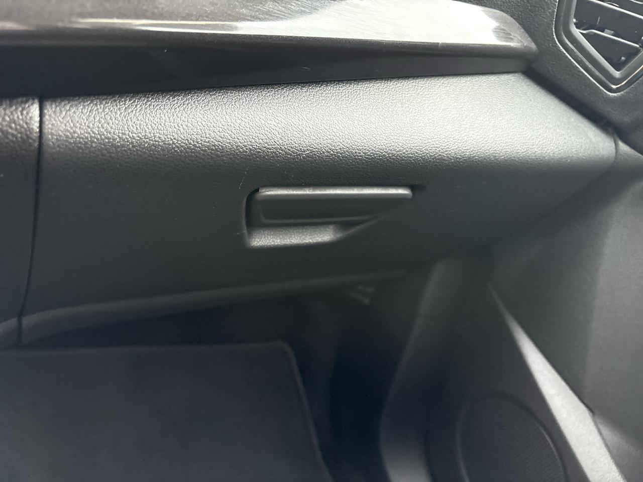 Ford Escape Titanium FWD 2017