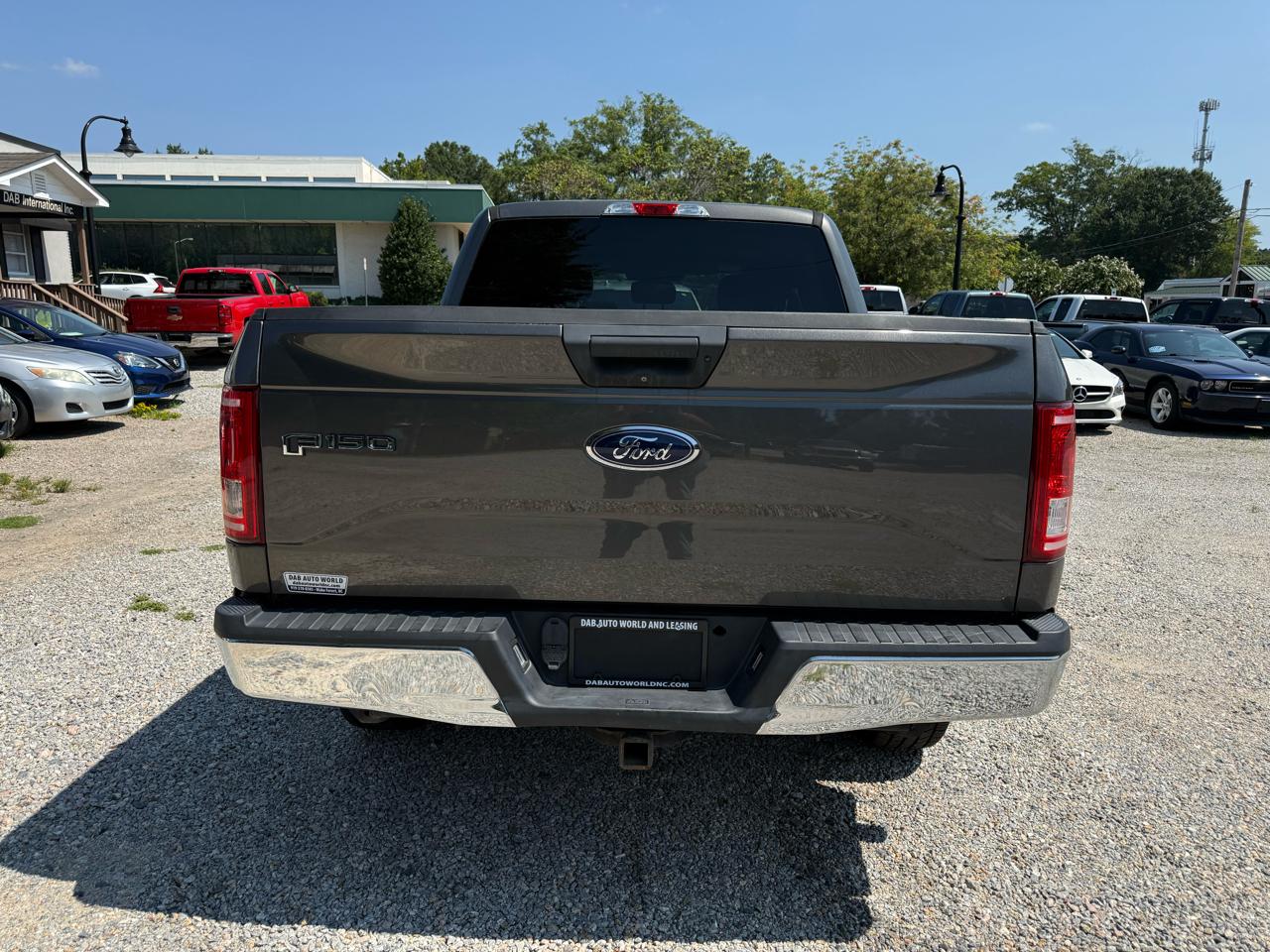 Ford F-150 4WD SuperCrew 139" XLT 2017