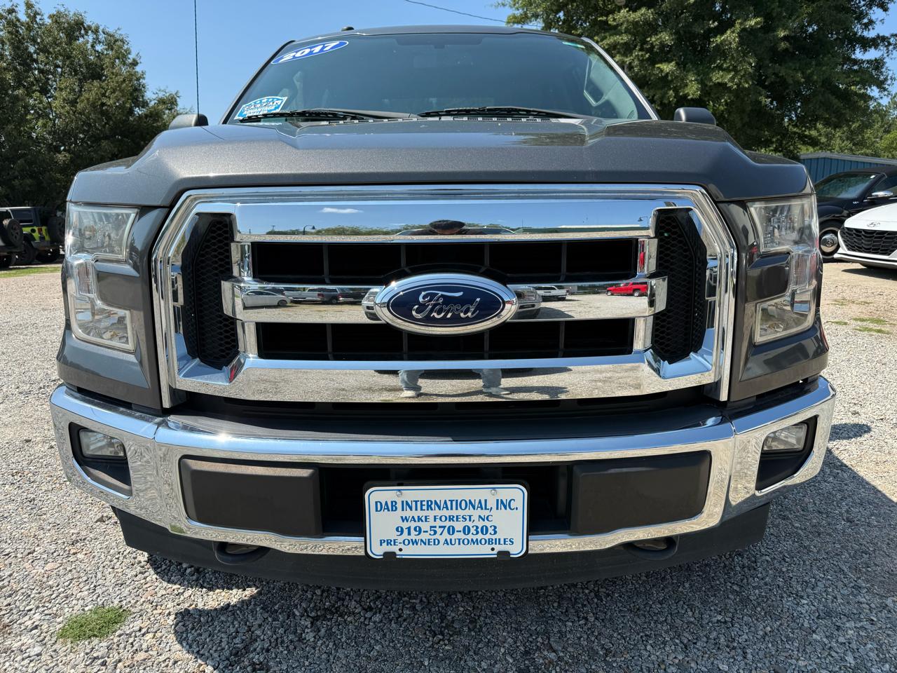 Ford F-150 4WD SuperCrew 139" XLT 2017