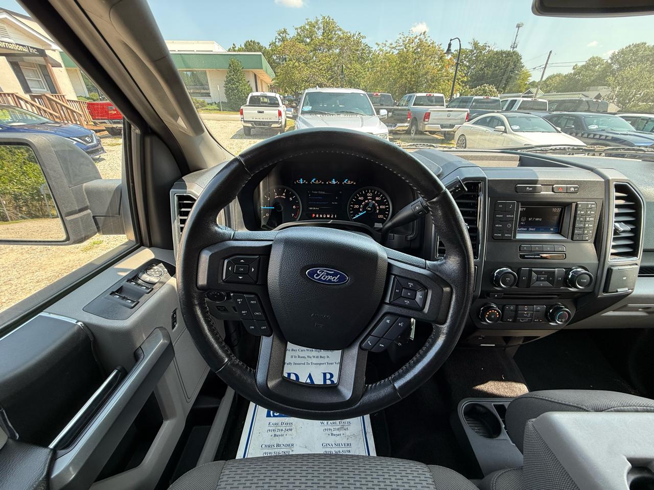 Ford F-150 4WD SuperCrew 139" XLT 2017