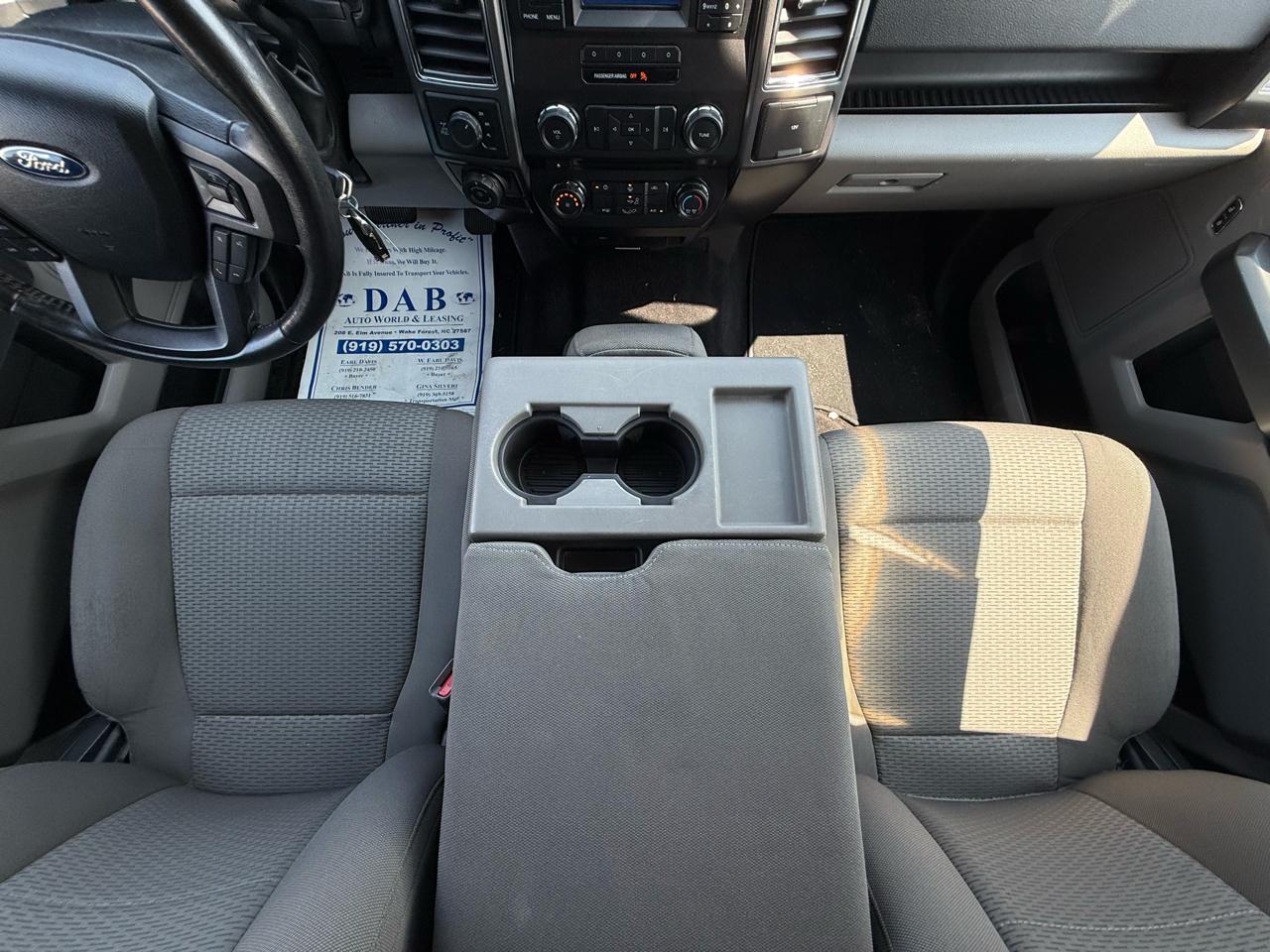 Ford F-150 4WD SuperCrew 139" XLT 2017