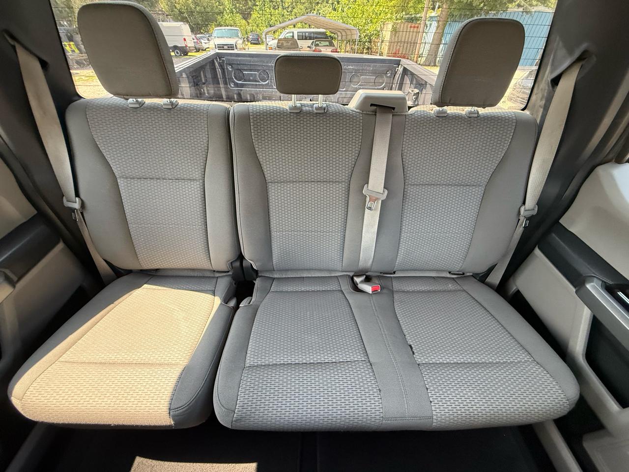 Ford F-150 4WD SuperCrew 139" XLT 2017