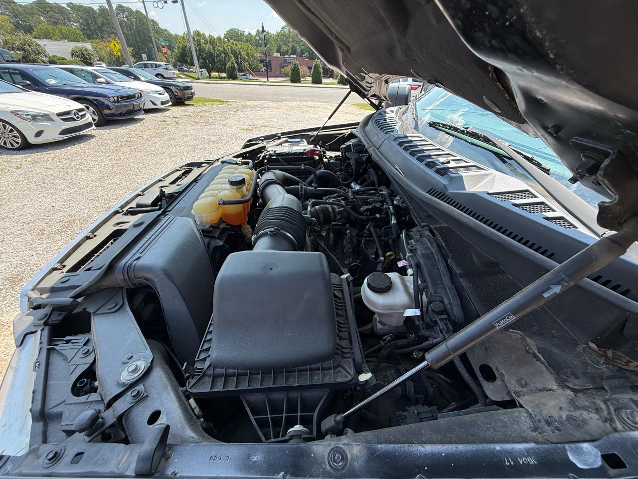 Ford F-150 4WD SuperCrew 139" XLT 2017