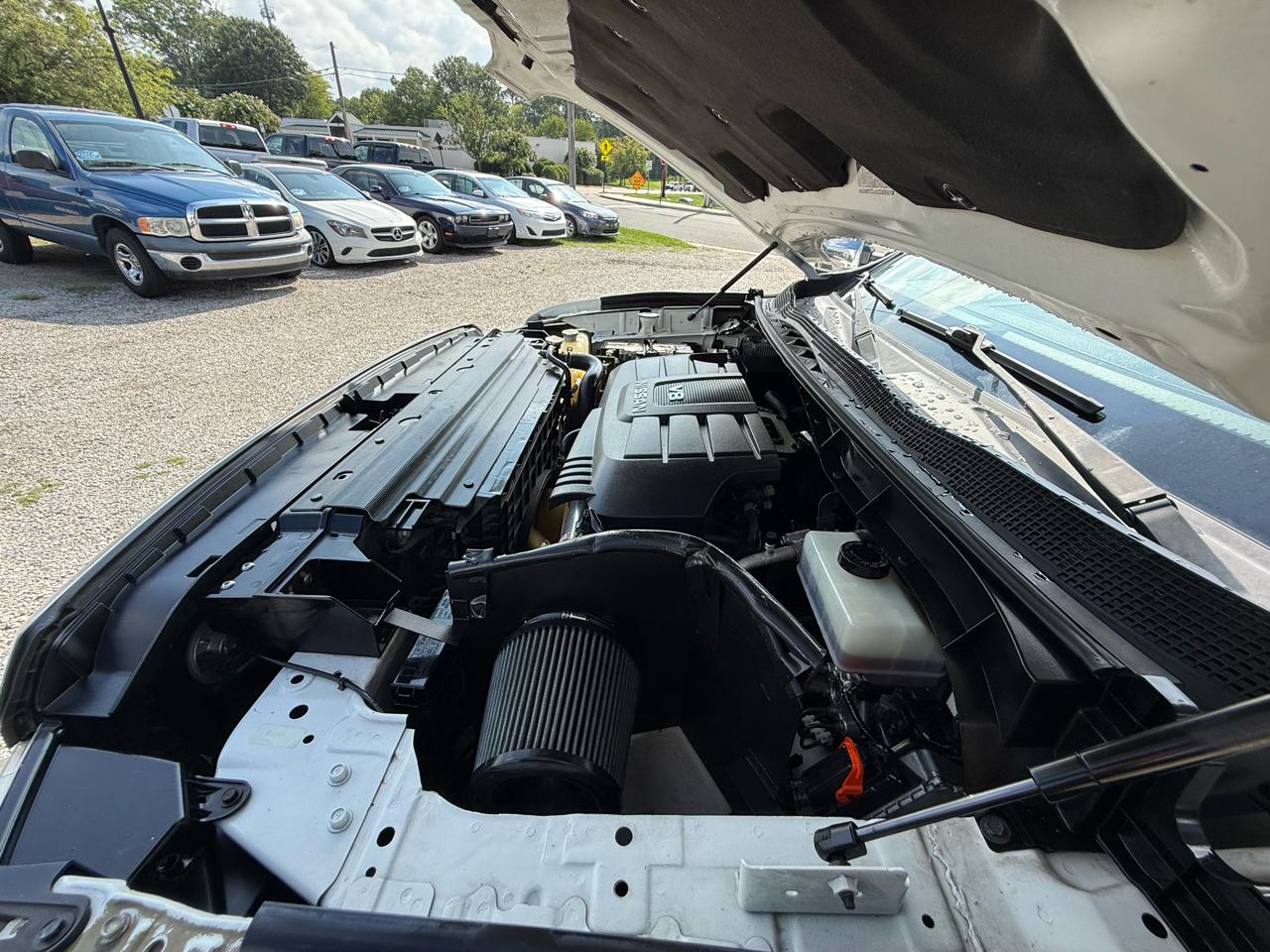 Nissan Titan 4x4 Crew Cab SV 2017