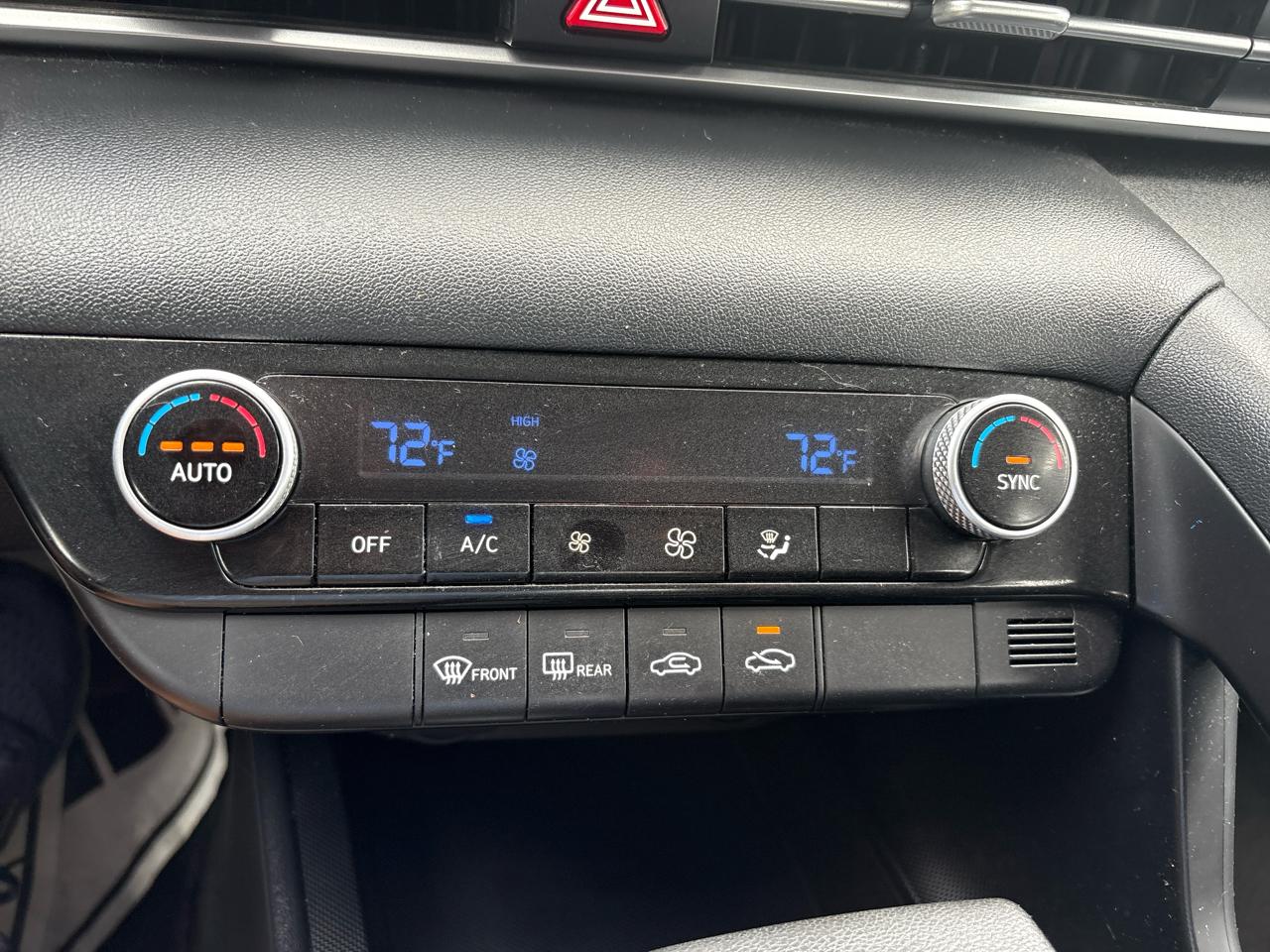 Hyundai Elantra SEL IVT 2021