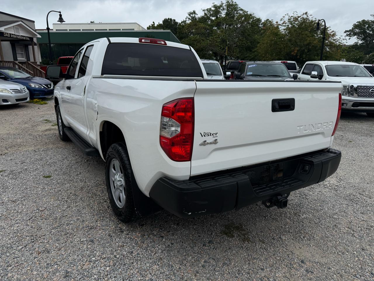 Toyota Tundra 4WD SR5 Double Cab 6.5' Bed 4.6L (Natl) 2019