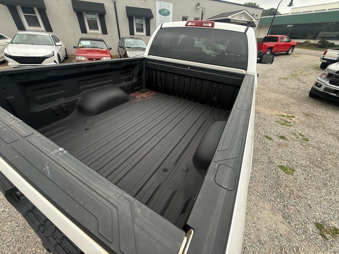 Toyota Tundra 4WD SR5 Double Cab 6.5' Bed 4.6L (Natl) 2019