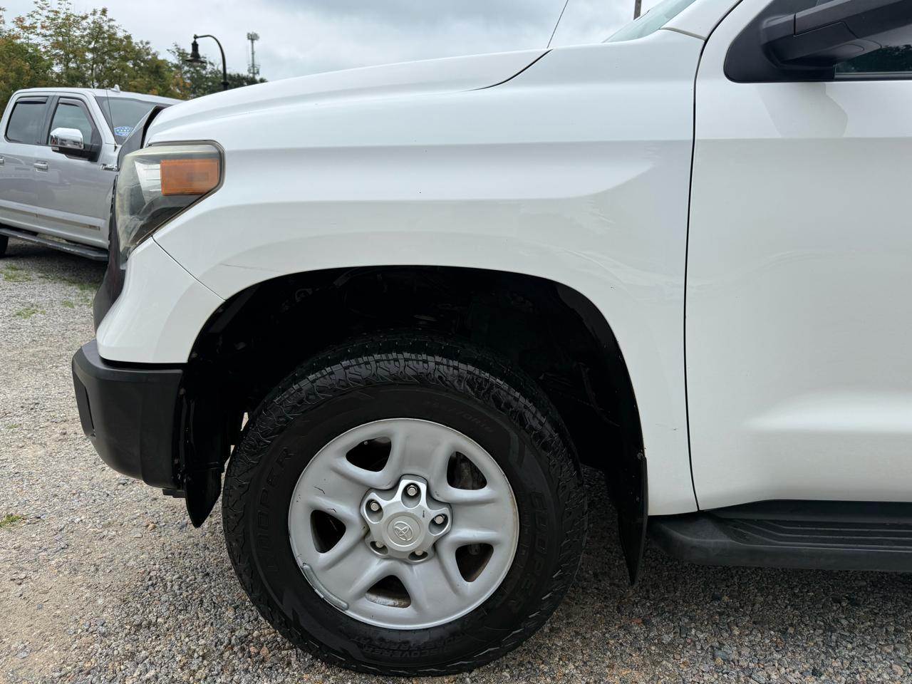 Toyota Tundra 4WD SR5 Double Cab 6.5' Bed 4.6L (Natl) 2019