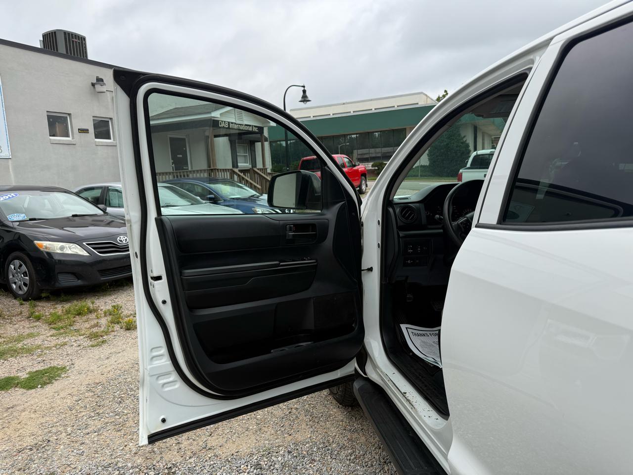 Toyota Tundra 4WD SR5 Double Cab 6.5' Bed 4.6L (Natl) 2019
