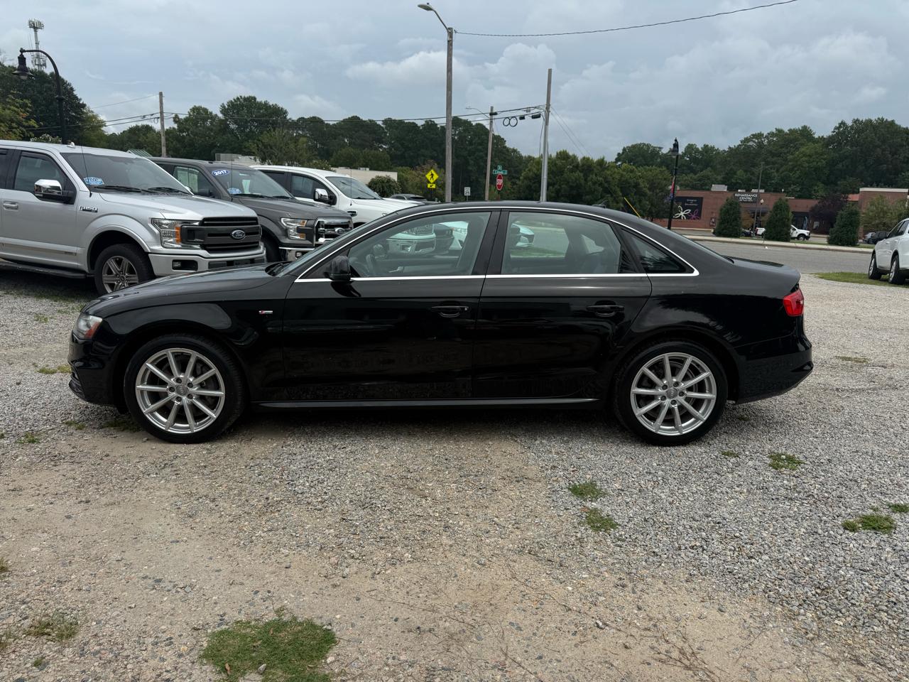 Audi A4 4dr Sdn Auto quattro 2.0T Premium Plus 2014