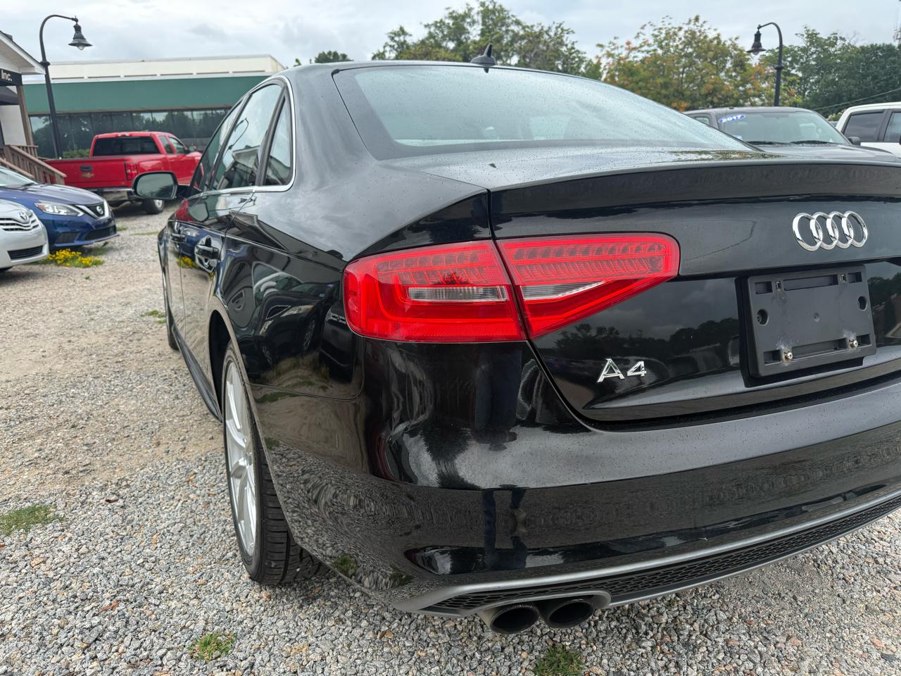 Audi A4 4dr Sdn Auto quattro 2.0T Premium Plus 2014