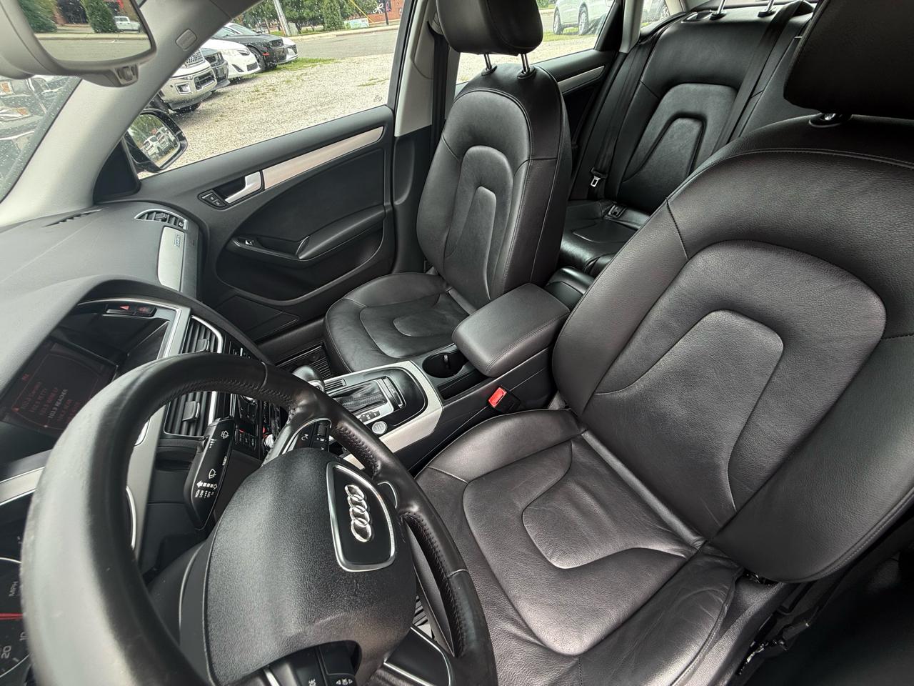 Audi A4 4dr Sdn Auto quattro 2.0T Premium Plus 2014