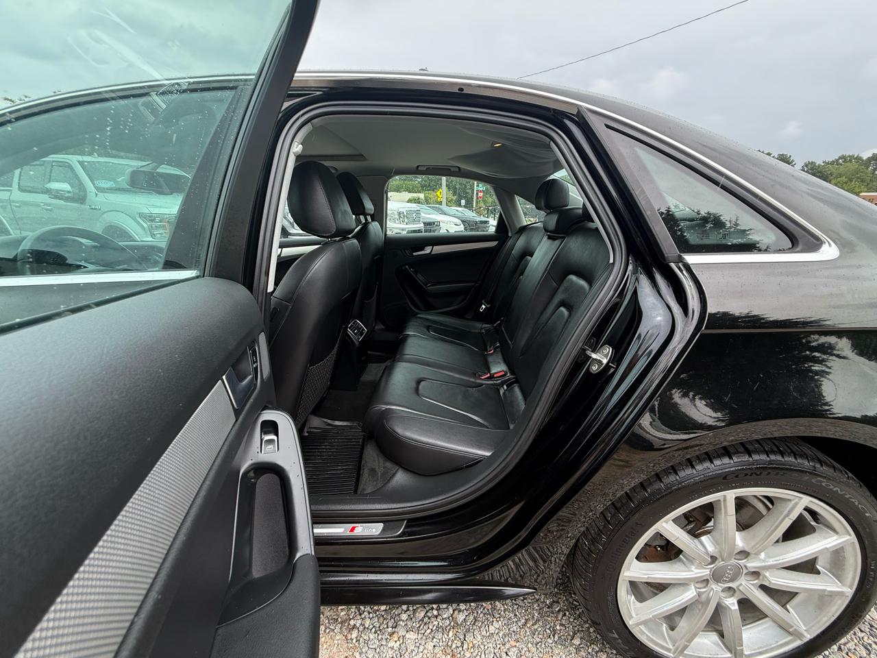Audi A4 4dr Sdn Auto quattro 2.0T Premium Plus 2014