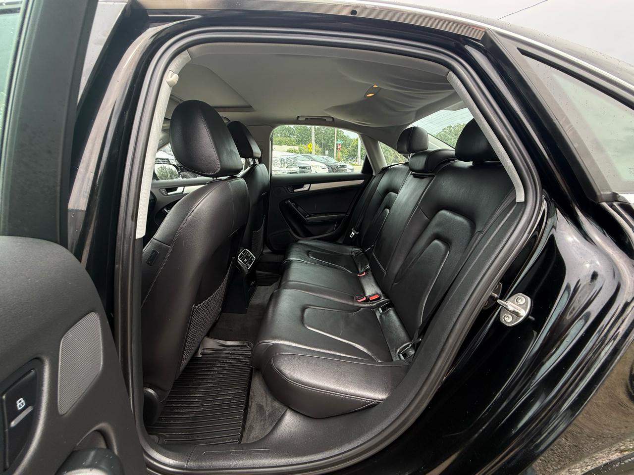 Audi A4 4dr Sdn Auto quattro 2.0T Premium Plus 2014