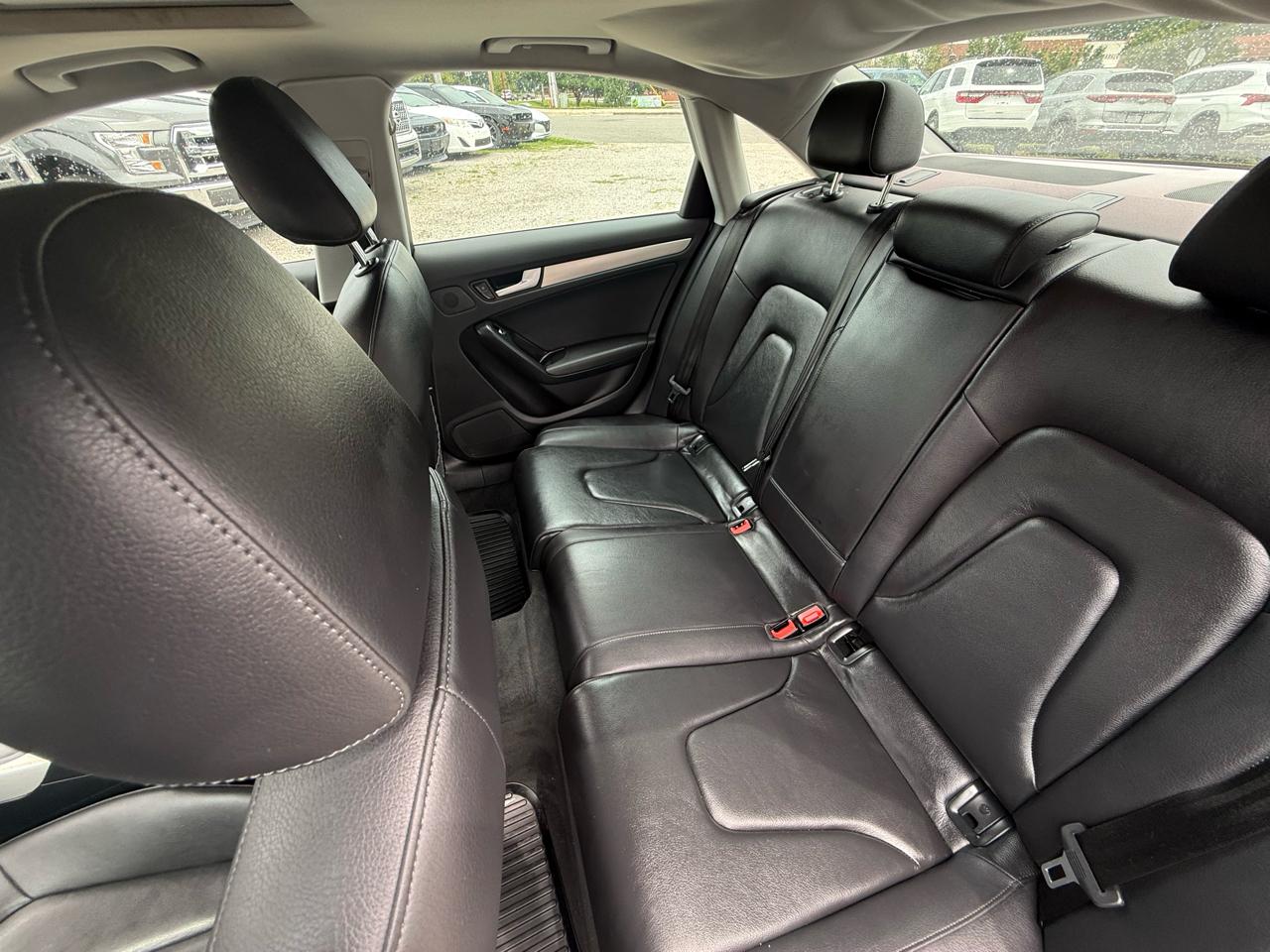 Audi A4 4dr Sdn Auto quattro 2.0T Premium Plus 2014