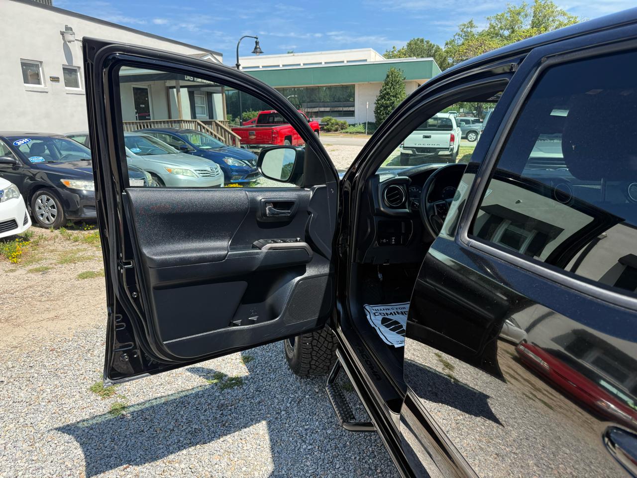 Toyota Tacoma 2WD Double Cab V6 AT TRD Off Road (Natl) 2016