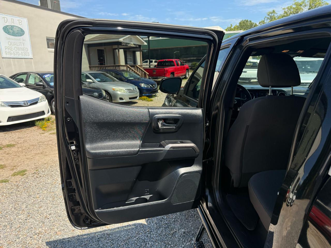 Toyota Tacoma 2WD Double Cab V6 AT TRD Off Road (Natl) 2016