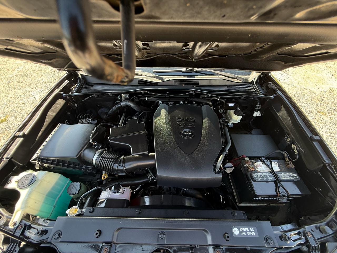 Toyota Tacoma 2WD Double Cab V6 AT TRD Off Road (Natl) 2016
