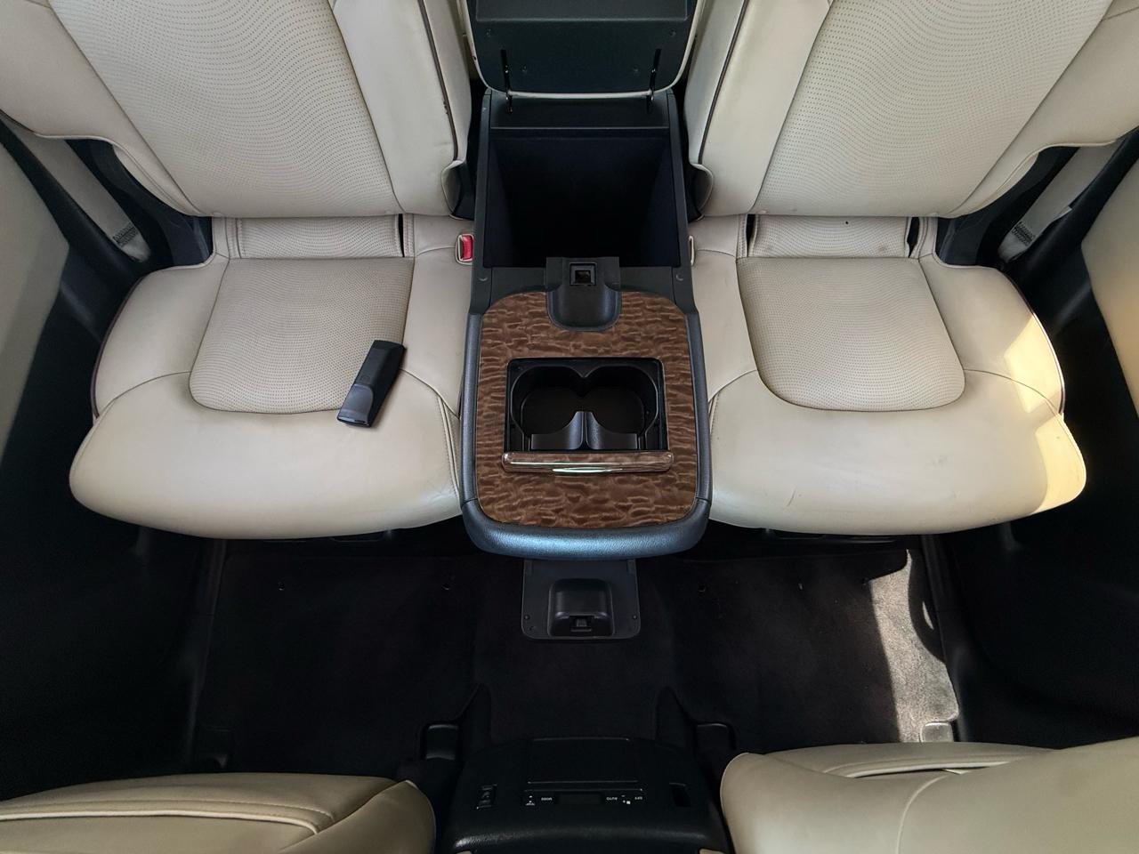 Nissan Armada 4x4 Platinum 2017