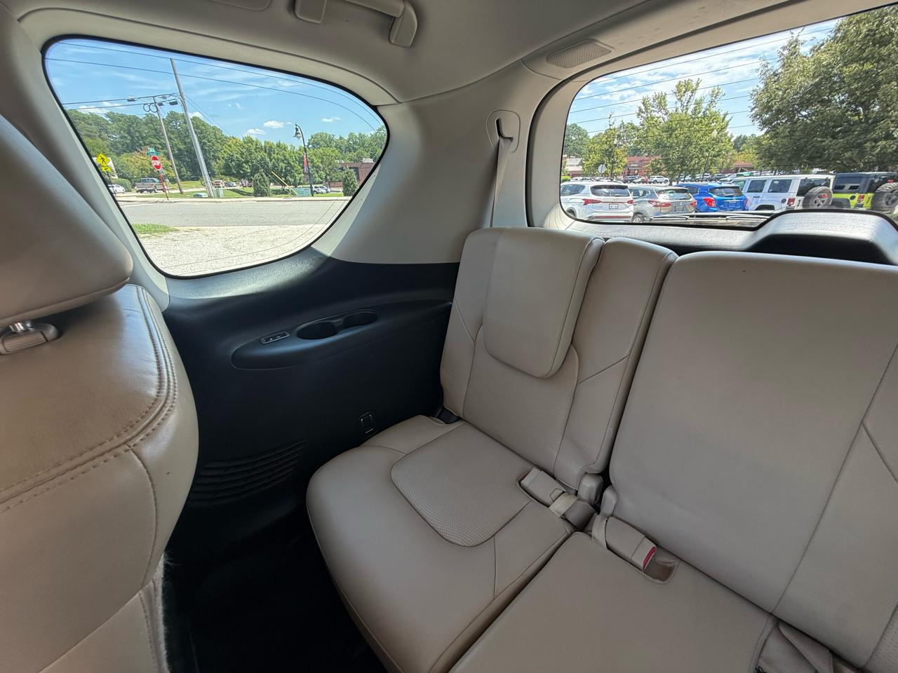 Nissan Armada 4x4 Platinum 2017