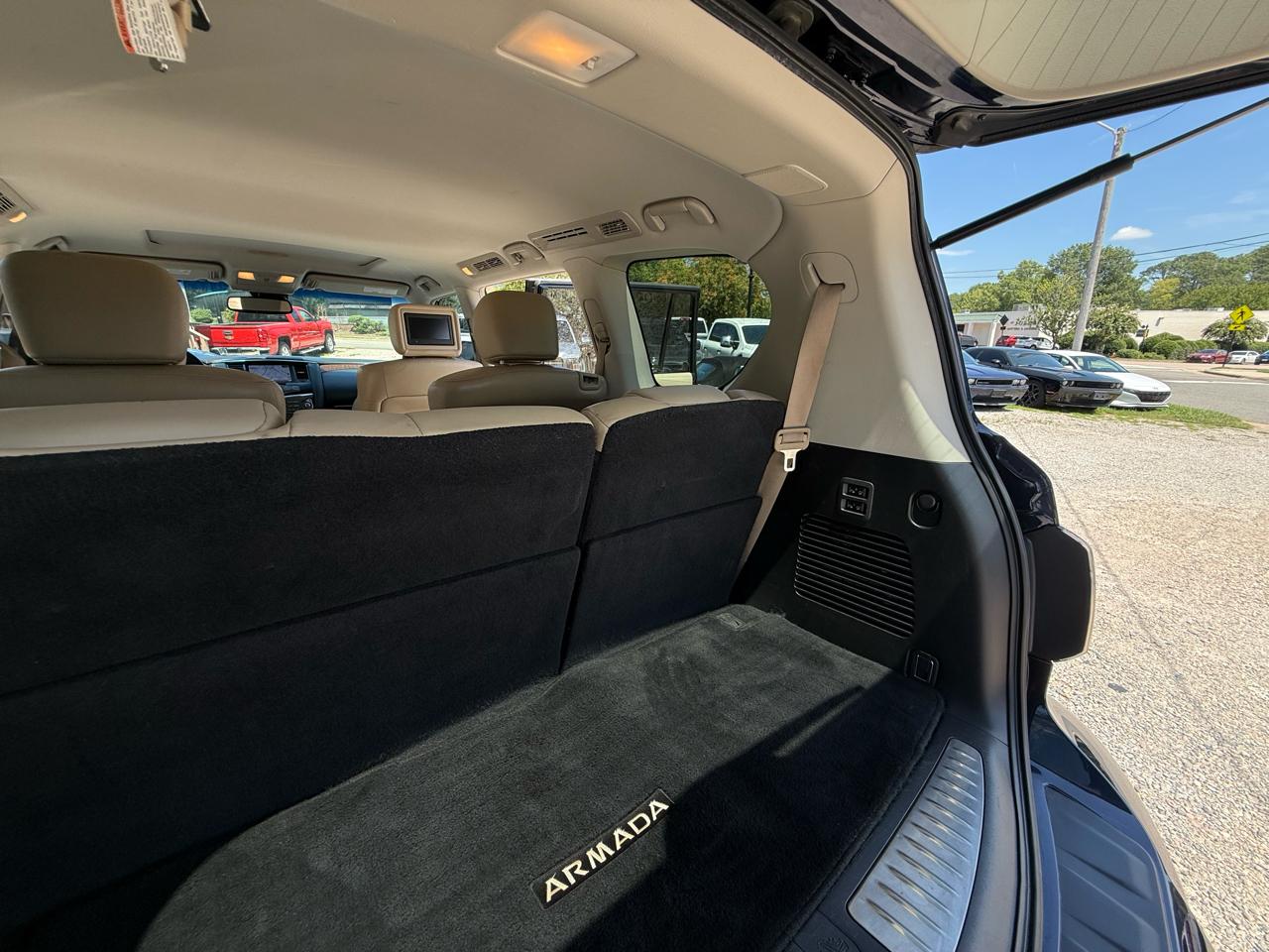 Nissan Armada 4x4 Platinum 2017