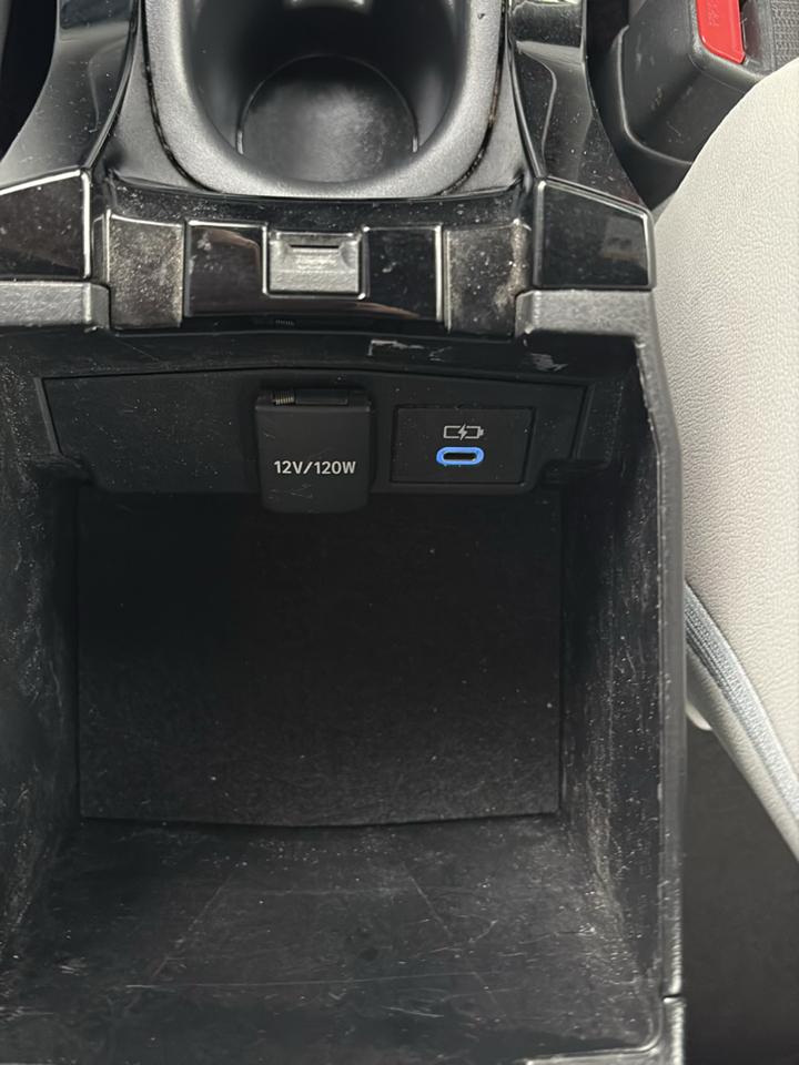 Toyota Corolla Hatchback XSE Manual (Natl) 2022