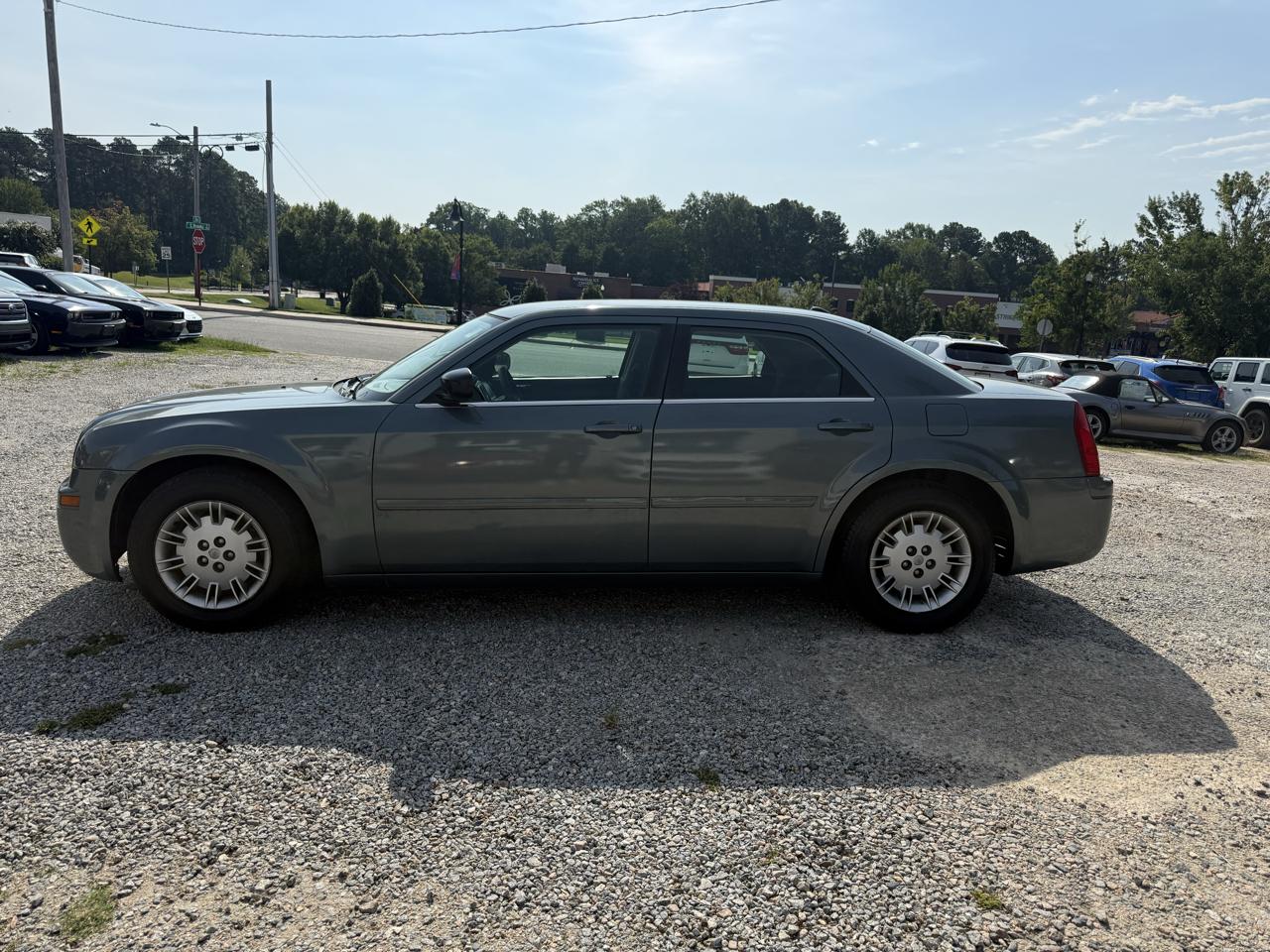 Chrysler 300 4dr Sdn 300 *Ltd Avail* 2005