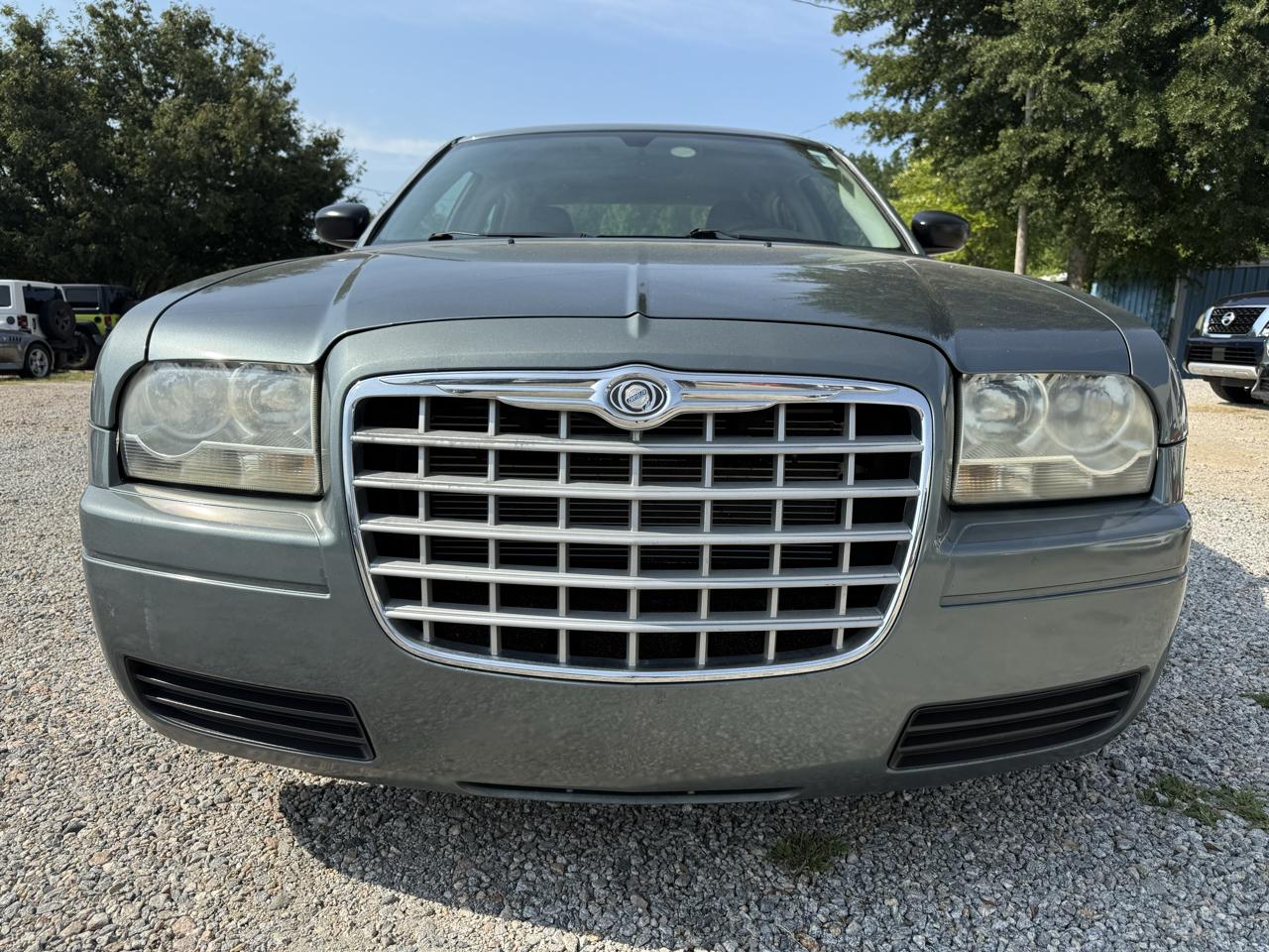 Chrysler 300 4dr Sdn 300 *Ltd Avail* 2005
