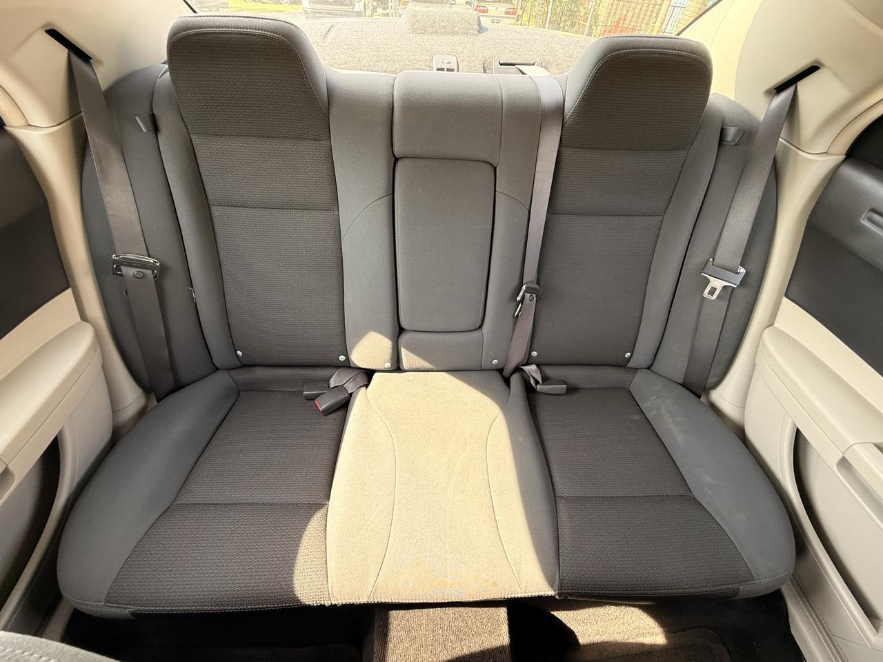 Chrysler 300 4dr Sdn 300 *Ltd Avail* 2005