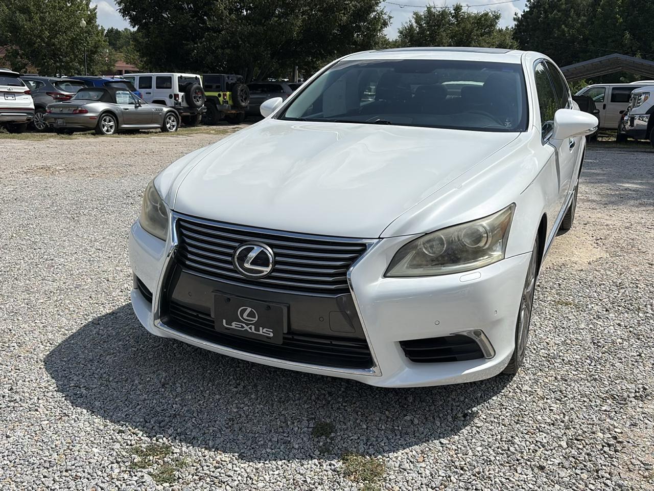 Lexus LS 460 4dr Sdn RWD 2013