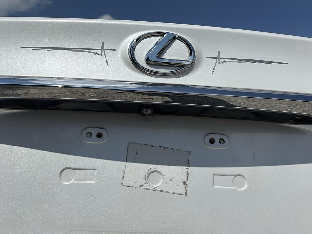 Lexus LS 460 4dr Sdn RWD 2013