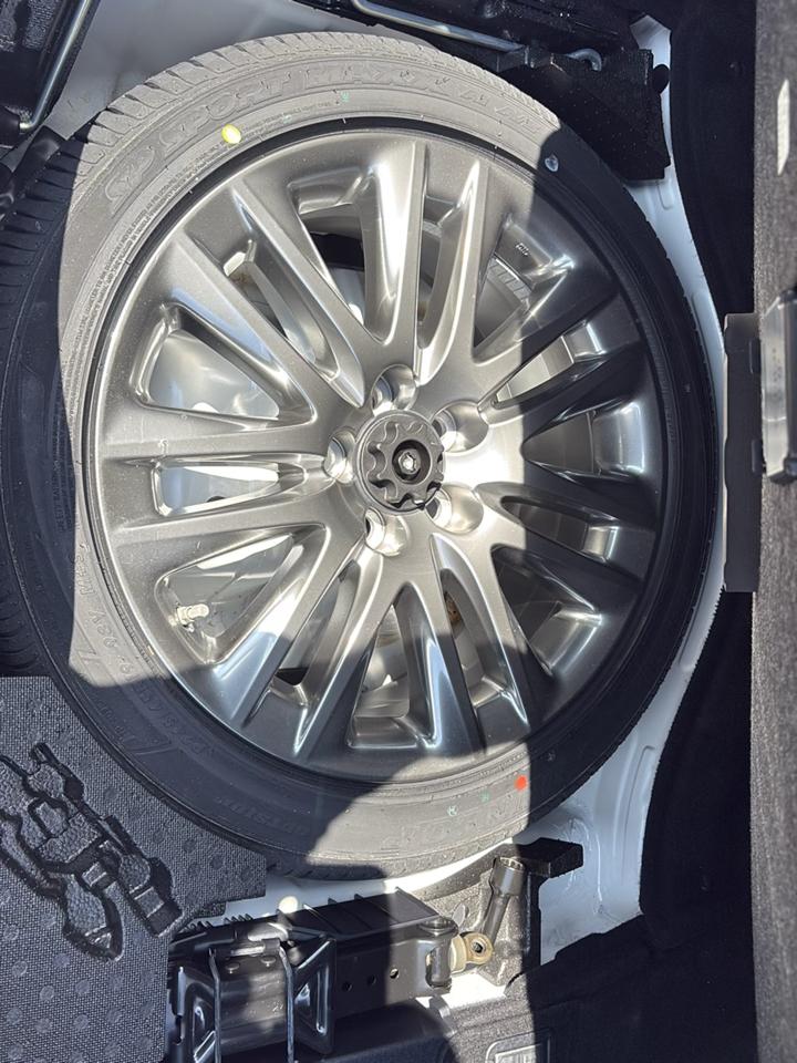 Lexus LS 460 4dr Sdn RWD 2013
