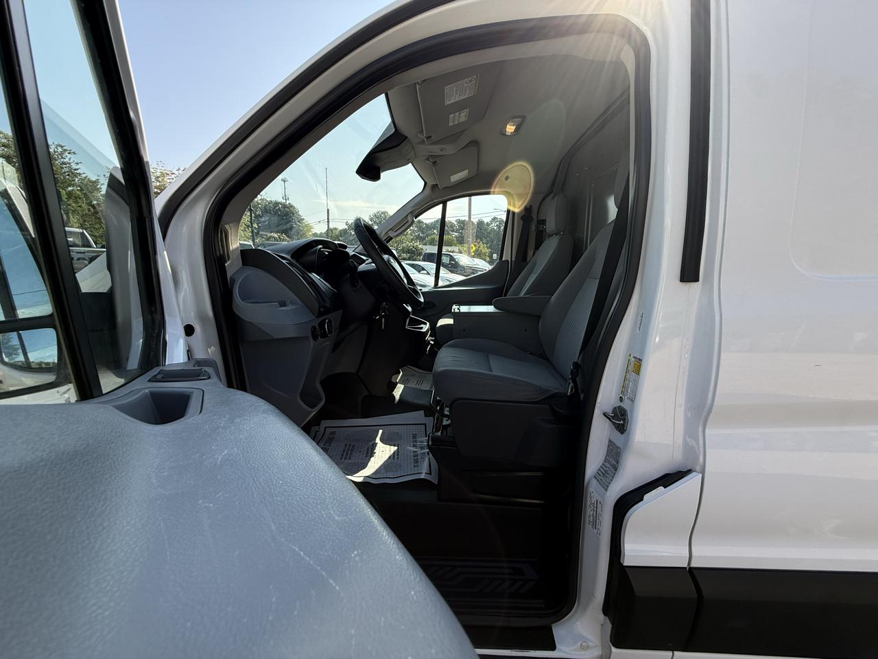 Ford Transit Van T-250 148" Low Rf 9000 GVWR Sliding RH Dr 2019