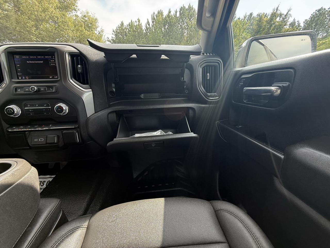 GMC Sierra 1500 4WD Crew Cab 157" Pro 2023