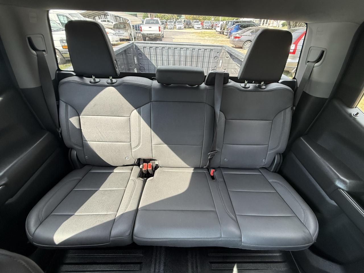 GMC Sierra 1500 4WD Crew Cab 157" Pro 2023