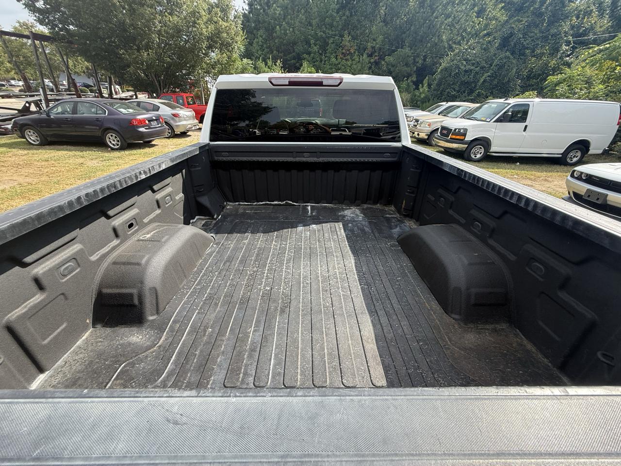 GMC Sierra 1500 4WD Crew Cab 157" Pro 2023