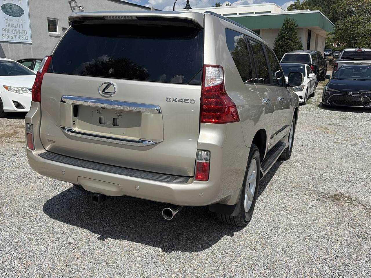 Lexus GX 460 4WD 4dr 2013