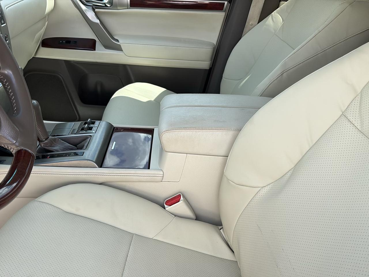 Lexus GX 460 4WD 4dr 2013