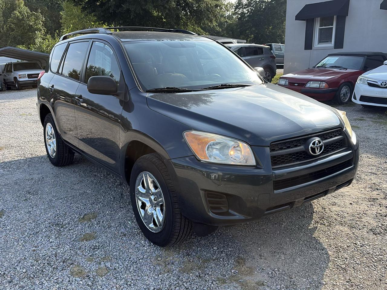 Toyota RAV4 FWD 4dr 4-cyl 4-Spd AT (Natl) 2011
