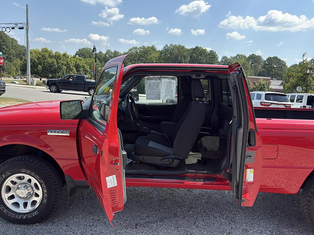 Ford Ranger 4WD 4dr SuperCab 126" Sport 2011