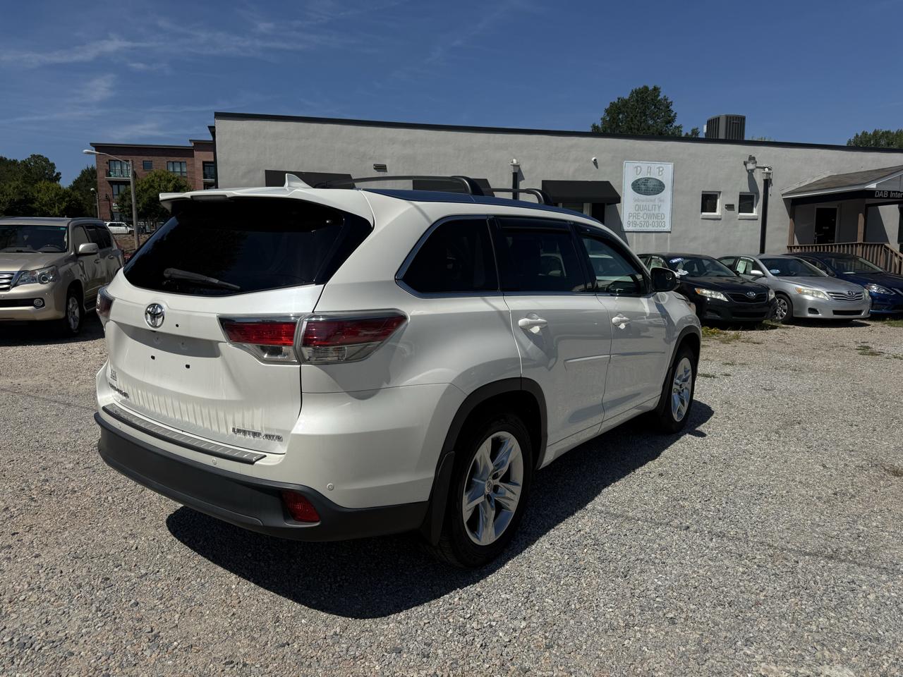 Toyota Highlander AWD 4dr V6 Limited (Natl) 2015