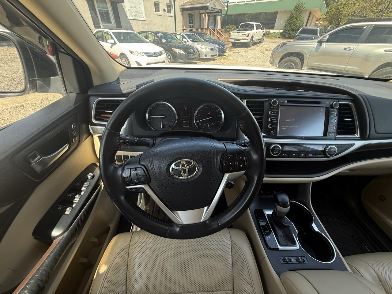 Toyota Highlander AWD 4dr V6 Limited (Natl) 2015
