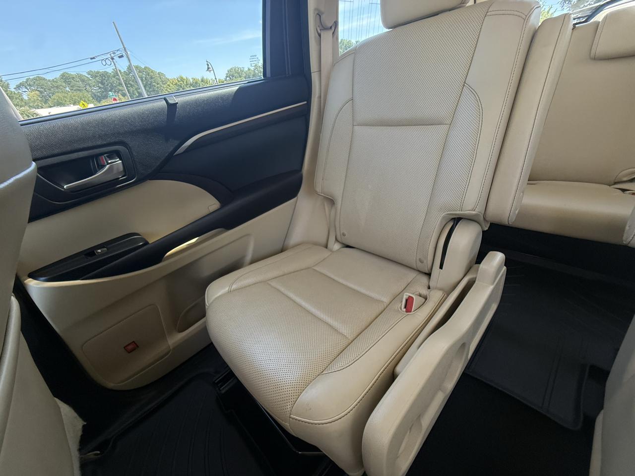 Toyota Highlander AWD 4dr V6 Limited (Natl) 2015