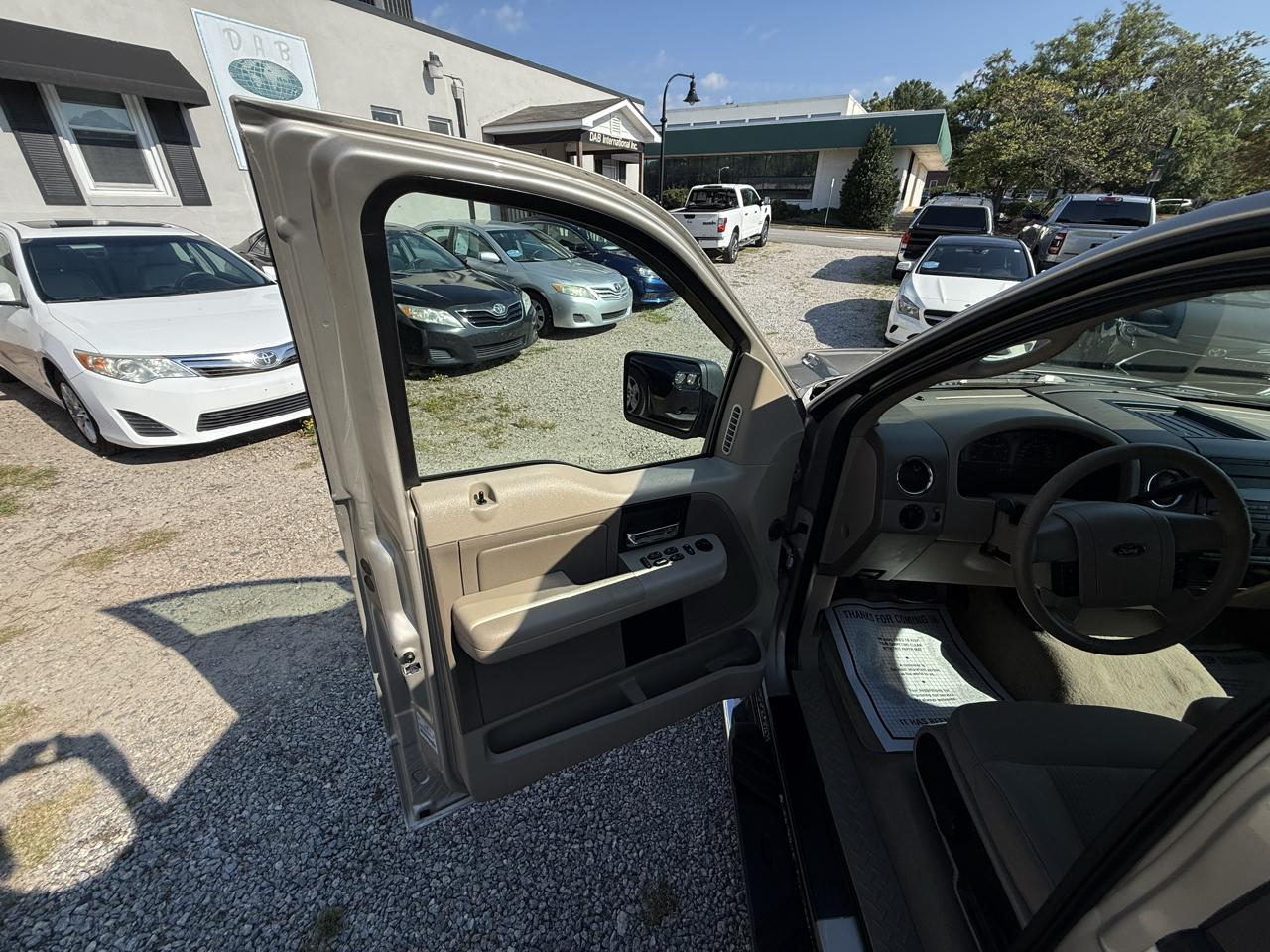 Ford F-150 2WD SuperCrew 139" FX2 2007
