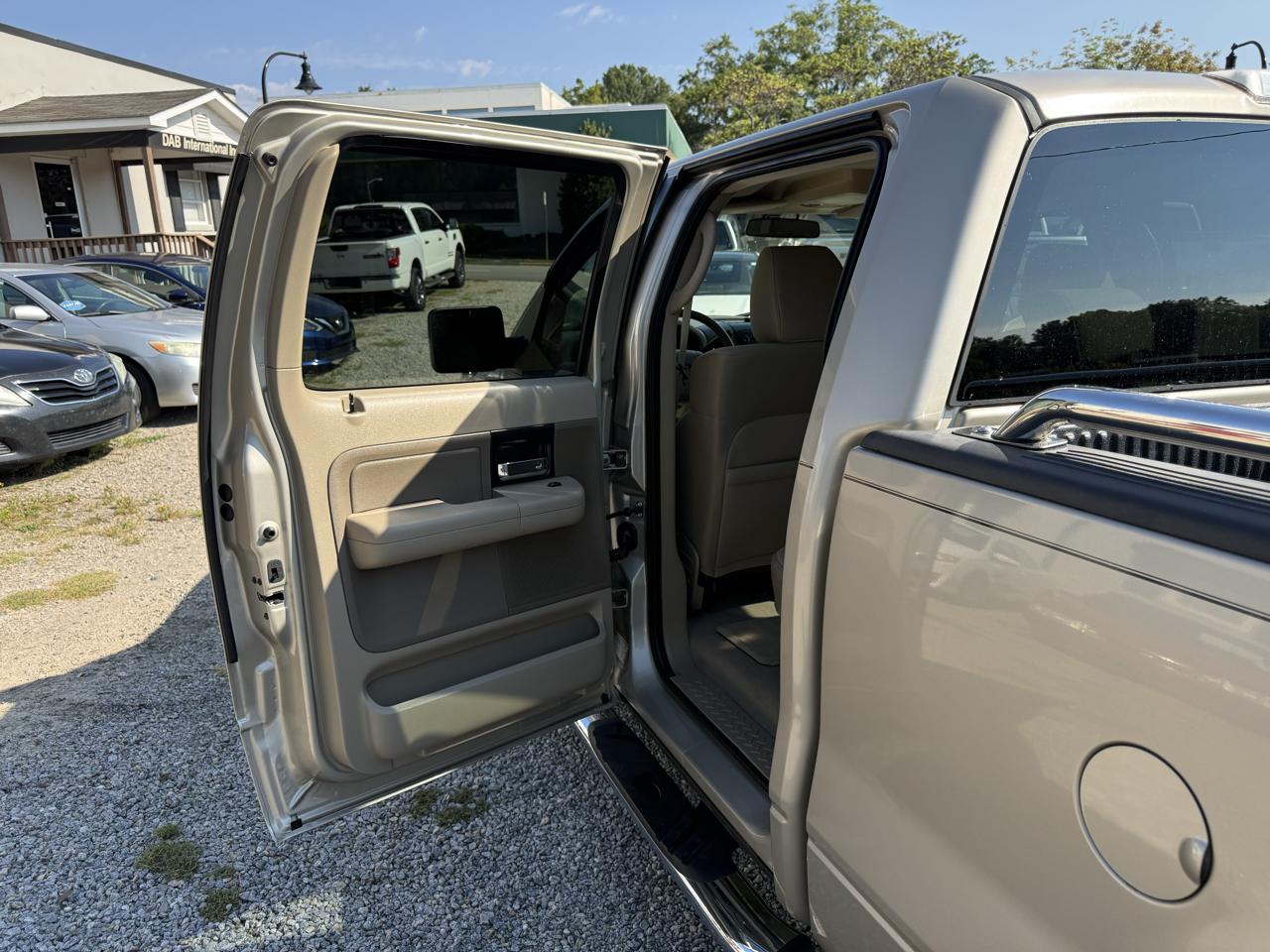 Ford F-150 2WD SuperCrew 139" FX2 2007