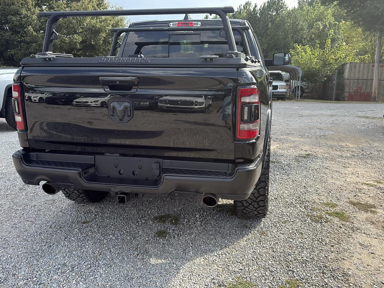 RAM 1500 Laramie 4x4 Crew Cab 5'7" Box 2020