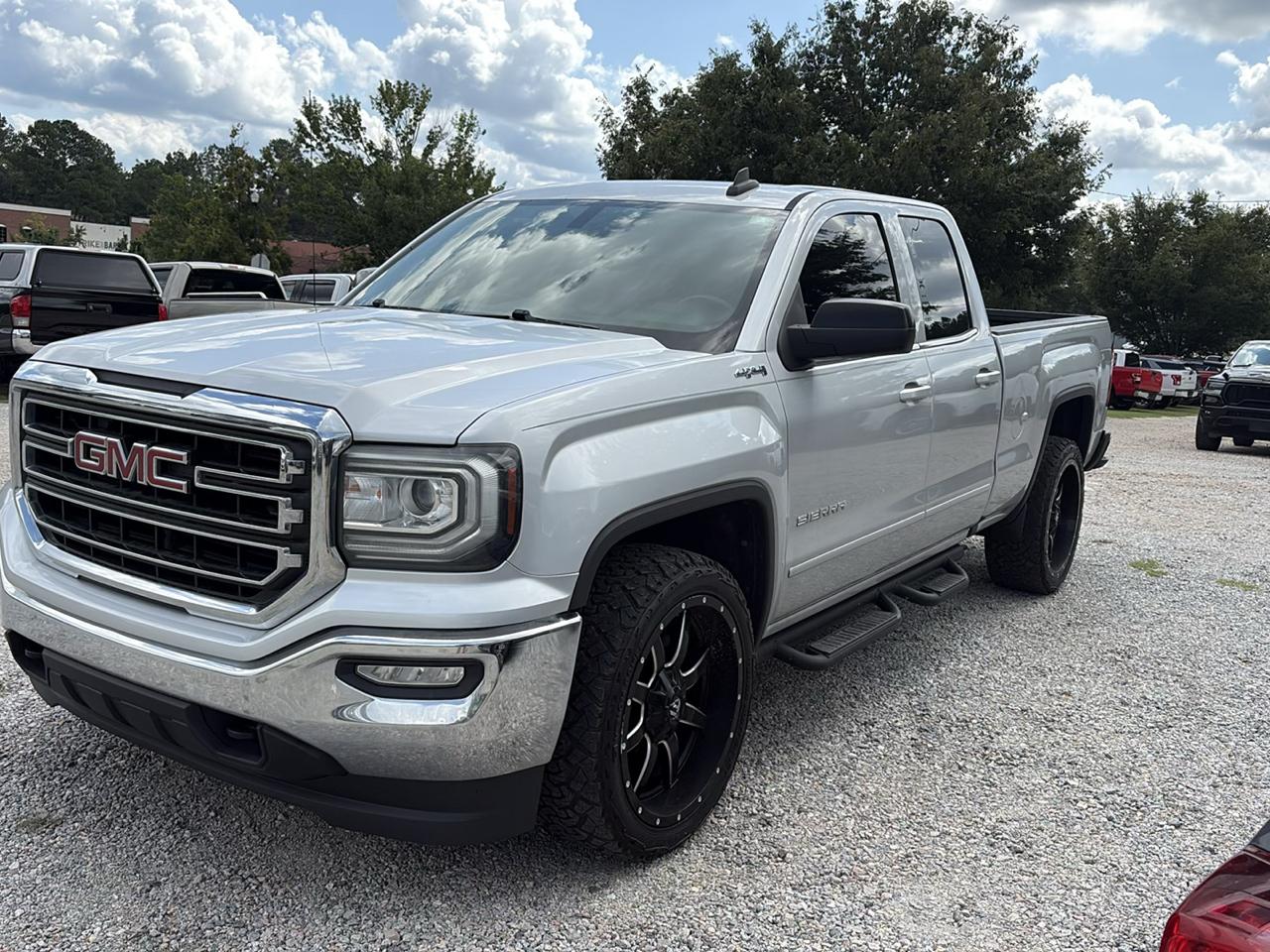 GMC Sierra 1500 Limited 4WD Double Cab SLE 2019