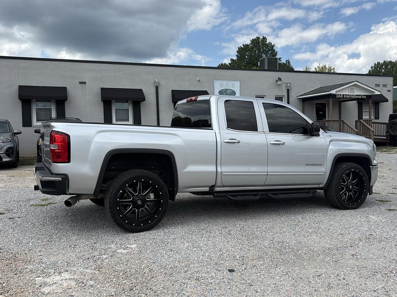 GMC Sierra 1500 Limited 4WD Double Cab SLE 2019